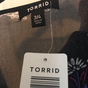 Torrid kimono